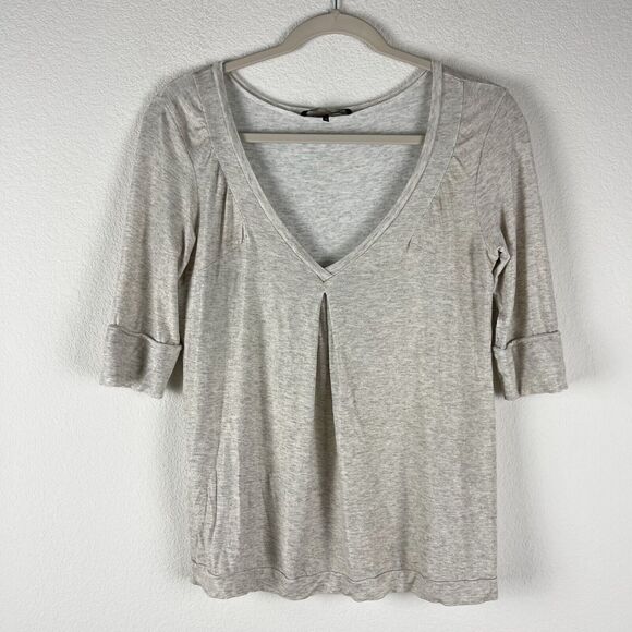 Weekend Max Mara Knit Top Womens Small Beige Gold V Neck Short Sleeve Classic - Picture 1 of 13